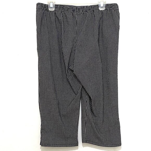 Alfred Dunner Plaid Crop Pants Size 12 Black White Grandmacore Travel Comfort - Picture 2 of 3